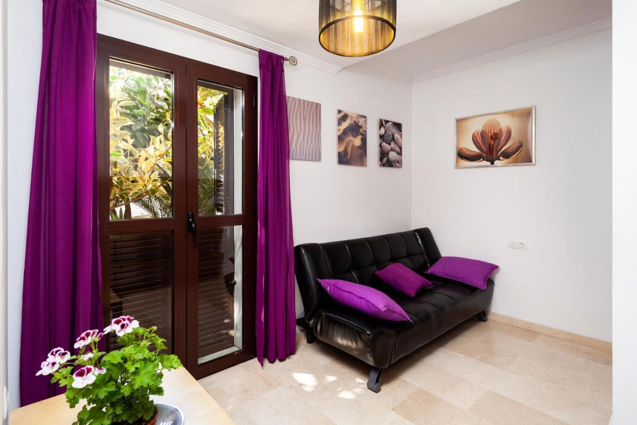 Apartamento Los Remedios Con Patio Andaluz Вехер де ла Фронтера Екстериор снимка